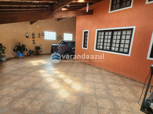 Sobrado 3 quartos e 3 banheiros, à venda, no bairro Jardim São Pedro em Mogi das Cruzes