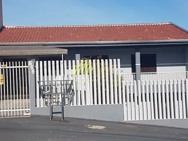 Sobrado com 360m² 5 quartos e 3 banheiros, à venda, no bairro Capela Velha em Araucária