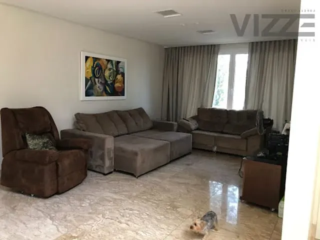 Sobrado com 774m² 5 quartos e 8 banheiros, à venda, no bairro Residencial Damha em Campo Grande