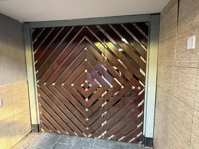 Sobrado com 263m² 4 quartos e 4 banheiros, à venda, no bairro Cidade Líder em São Paulo