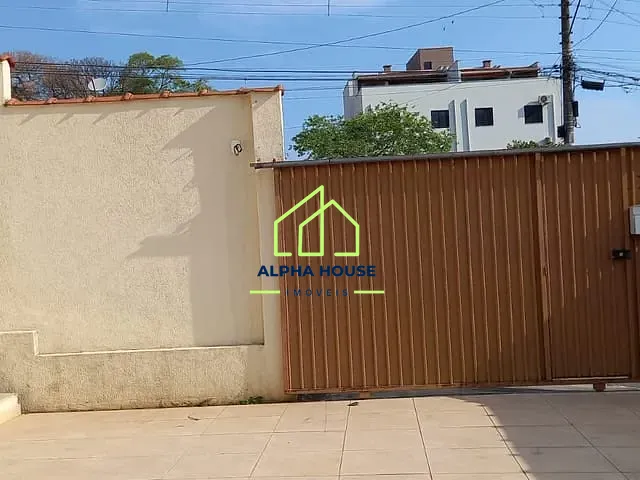 Sobrado com 270m² 3 quartos e 2 banheiros, à venda, no bairro Centro em Pindamonhangaba