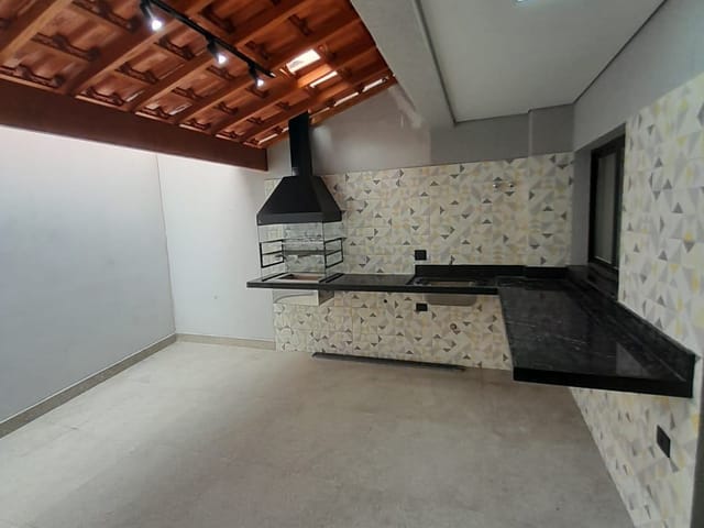 Sobrado com 142m² 3 quartos e 2 banheiros, à venda, no bairro Parque das Nações em Santo André