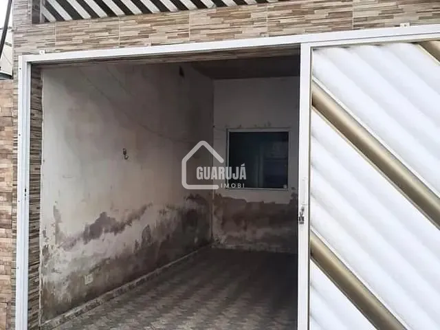 Sobrado com 132m² 3 quartos e 2 banheiros, à venda, no bairro Morrinhos em Guarujá