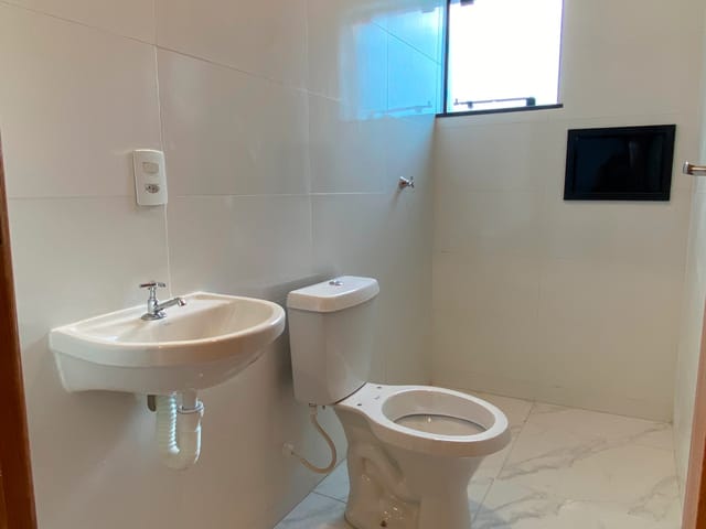 Sobrado com 127m² 3 quartos e 3 banheiros, à venda, no bairro Estrela em Ponta Grossa