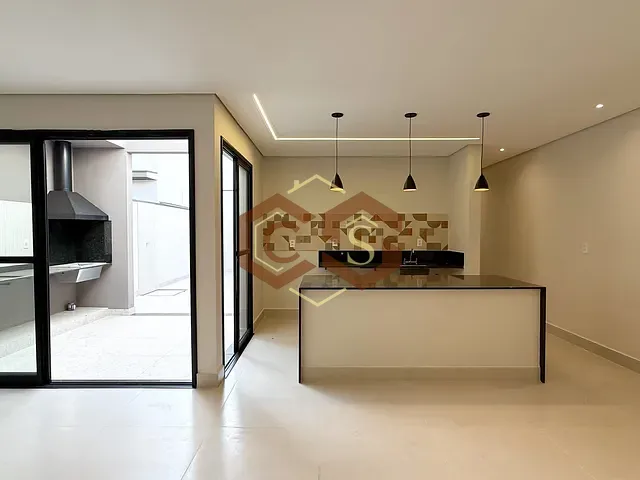 Sobrado com 200m² 3 quartos e 4 banheiros, à venda, no bairro Loteamento Park Gran Reserve em Indaiatuba
