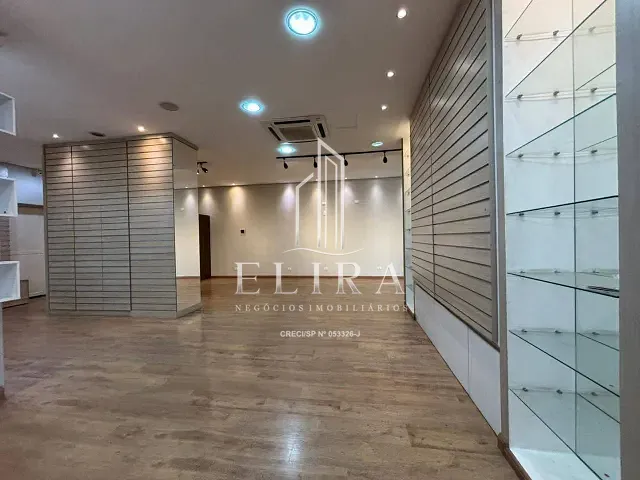 Sobrado com 180m², à venda, no bairro Vila Mollon IV em Santa Bárbara D'Oeste