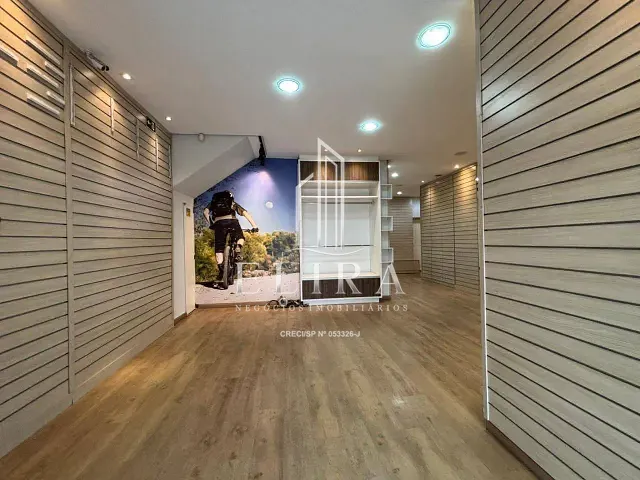 Sobrado com 180m², à venda, no bairro Vila Mollon IV em Santa Bárbara D'Oeste