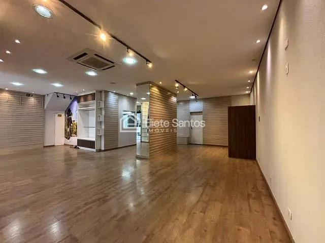 Sobrado com 180m², à venda, no bairro Vila Mollon IV em Santa Bárbara D'Oeste