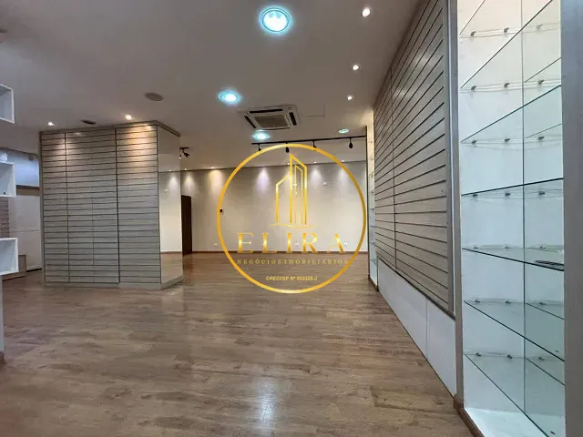 Sobrado com 180m², à venda, no bairro Vila Mollon IV em Santa Bárbara D'Oeste