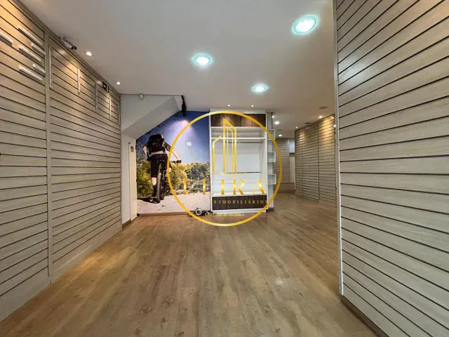 Sobrado com 180m², à venda, no bairro Vila Mollon IV em Santa Bárbara D'Oeste