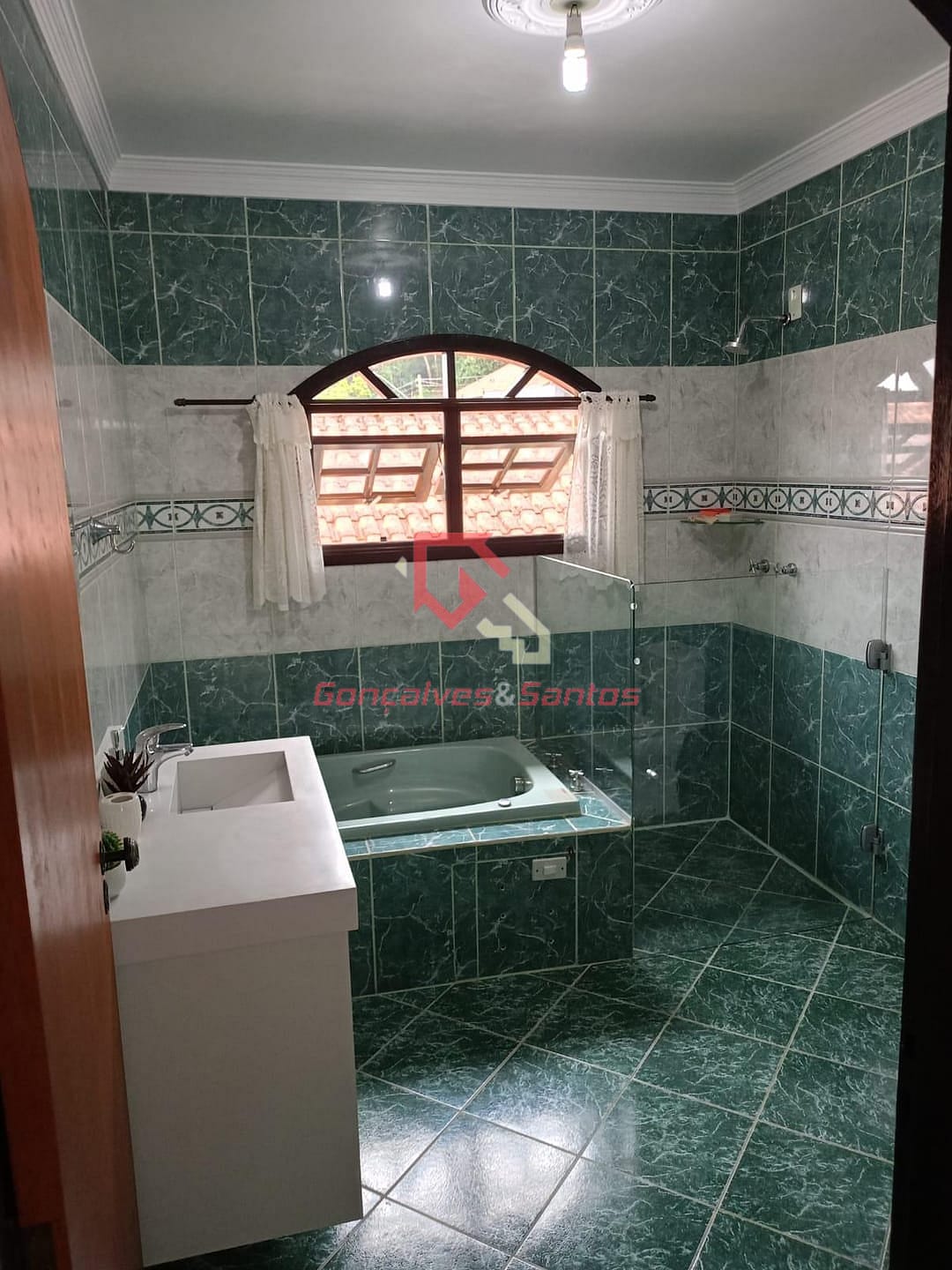 Sobrado à venda com 4 quartos, 239m² - Foto 74
