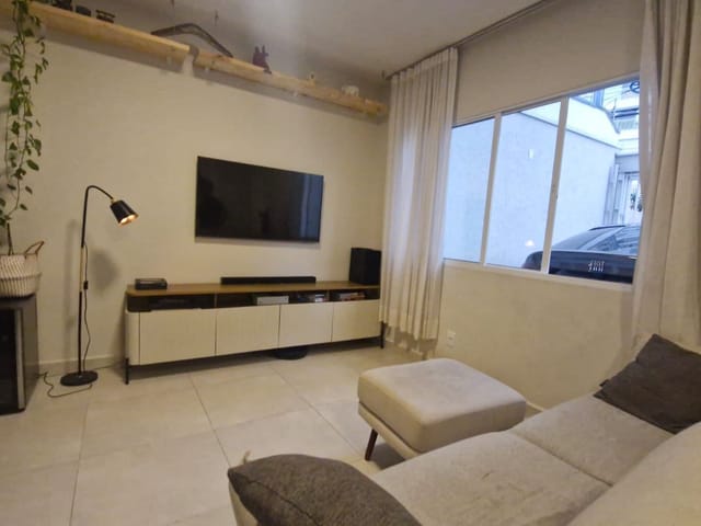 Sobrado com 110m² 2 quartos e 3 banheiros, à venda, no bairro Vila Gumercindo em São Paulo