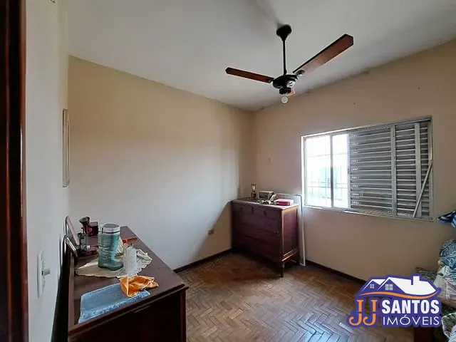 Sobrado com 222m² 3 quartos e 3 banheiros, à venda, no bairro Quinta da Paineira em São Paulo
