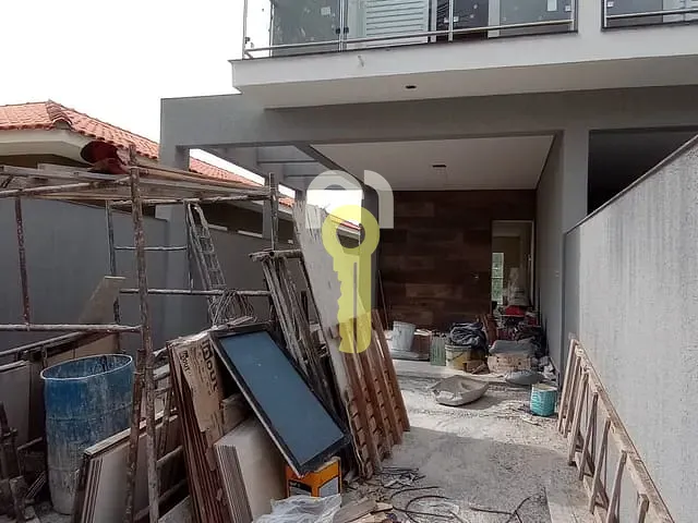 Sobrado com 125m² 3 quartos e 4 banheiros, à venda, no bairro Jardim Rio das Pedras em Cotia