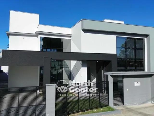 Sobrado com 576m² 6 quartos e 6 banheiros, à venda, no bairro Ubatuba  em São Francisco do Sul