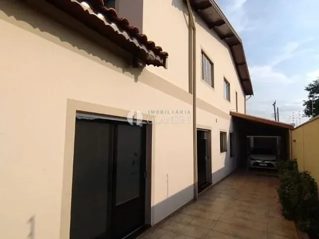 Sobrado com 520m² 4 quartos e 1 banheiro, à venda, no bairro Jardim Resek III em Artur Nogueira