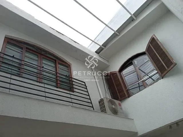 Sobrado com 245m² 4 quartos e 1 banheiro, à venda ou para alugar, no bairro Santa Paula em São Caetano do Sul