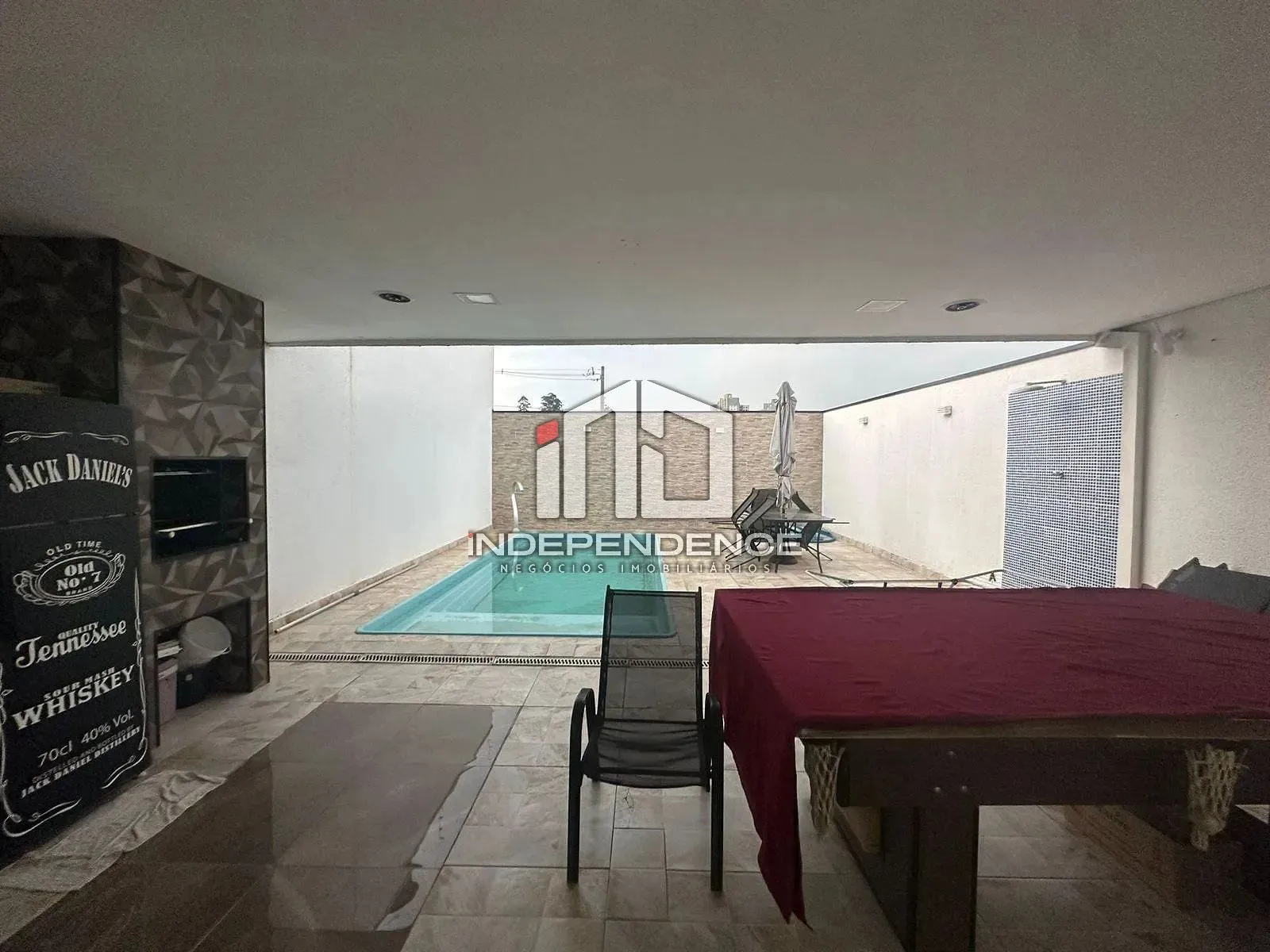 Sobrado, 1 quarto, 200 m² - Foto 1