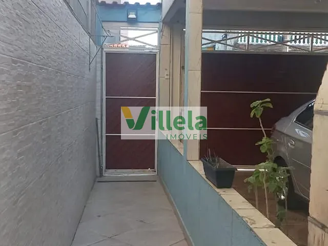 Sobrado 3 quartos e 2 banheiros, à venda, no bairro Vila Ercília em Itaquaquecetuba
