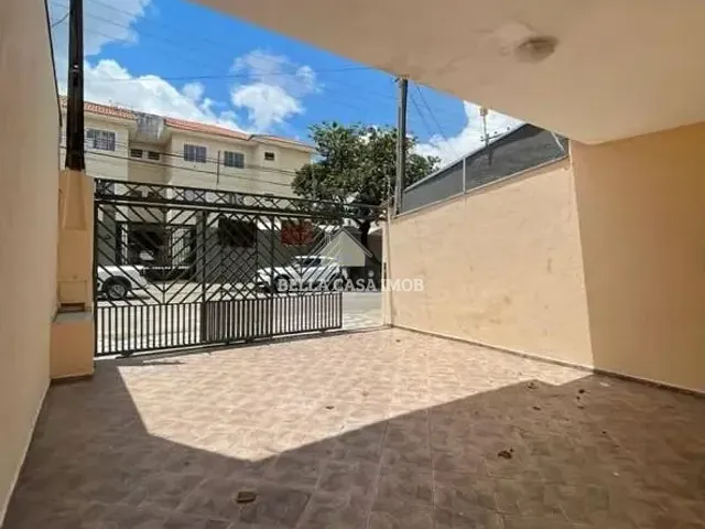 Sobrado com 180m² 3 quartos e 2 banheiros, para alugar, no bairro Jardim Simus em Sorocaba