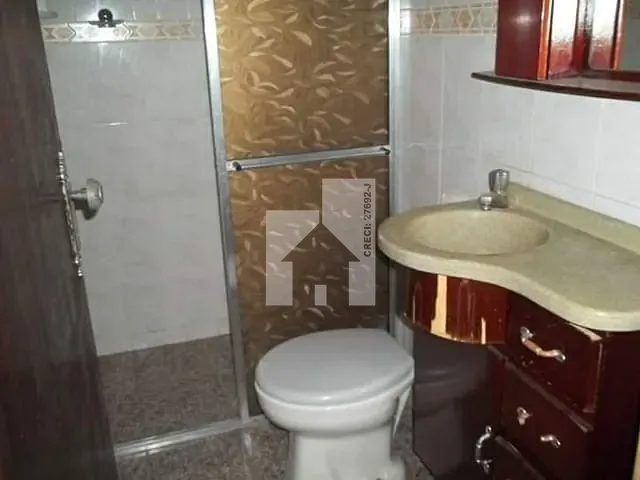 Sobrado com 219m² 3 quartos e 2 banheiros, à venda, no bairro Vila Olímpia em Campo Limpo Paulista