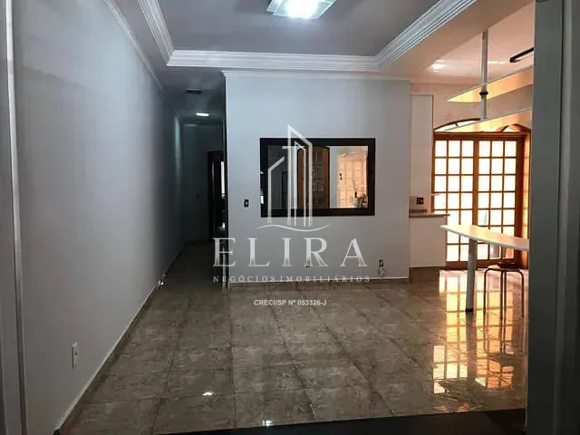 Sobrado com 180m² 2 quartos e 3 banheiros, à venda, no bairro Santa Cruz em Americana