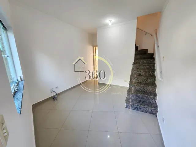 Sobrado com 180m² 2 quartos e 3 banheiros, para alugar, no bairro Chácara Seis de Outubro em São Paulo