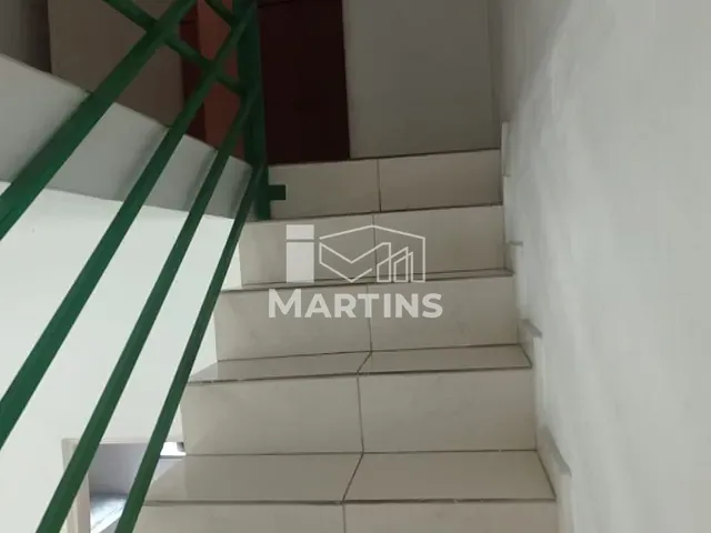 Sobrado 6 quartos e 3 banheiros, à venda, no bairro Pirajussara em São Paulo