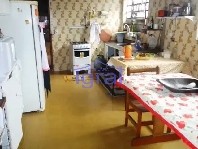 Sobrado com 200m² 3 quartos e 3 banheiros, à venda, no bairro Jardim Oriental em São Paulo