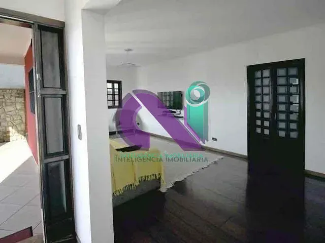 Sobrado com 276m² 3 quartos e 5 banheiros, para alugar, no bairro Jardim das Flores em Osasco