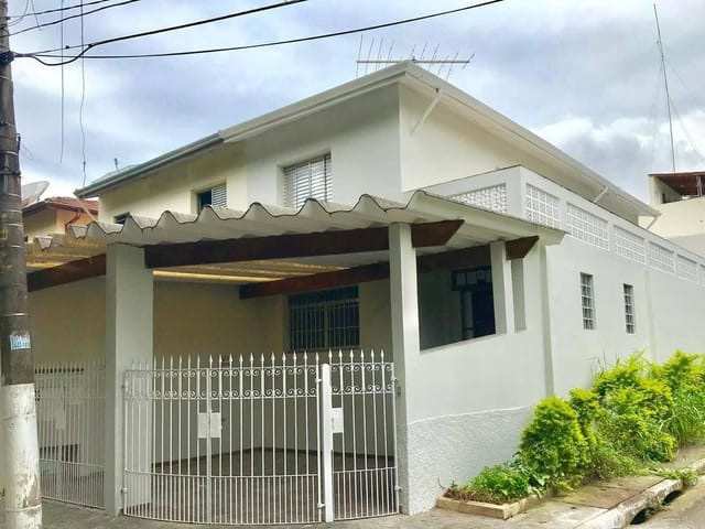 Foto do Sobrado - Sobrado à venda, Conjunto Residencial Santa Terezinha  com 3 quartos 1 suíte, 1 quarto de empregada com banheiro, 2 vagas de garagem. São Paulo, SP | Lares e Andares Imóveis