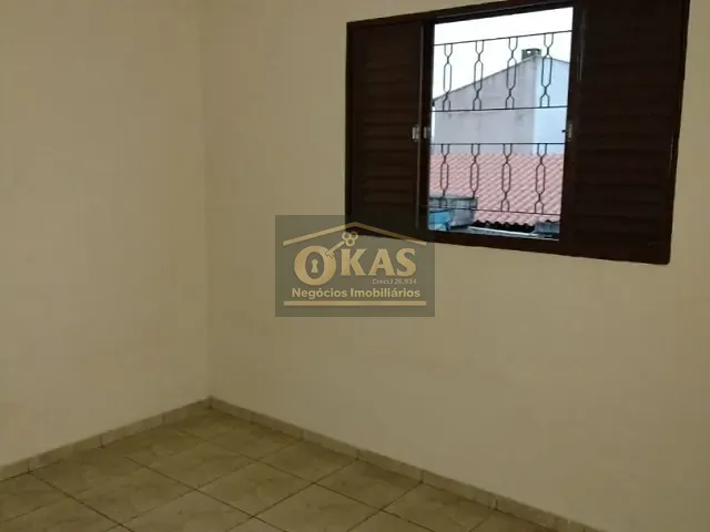 Sobrado com 149m² 3 quartos e 2 banheiros, à venda, no bairro Vila Amorim em Suzano