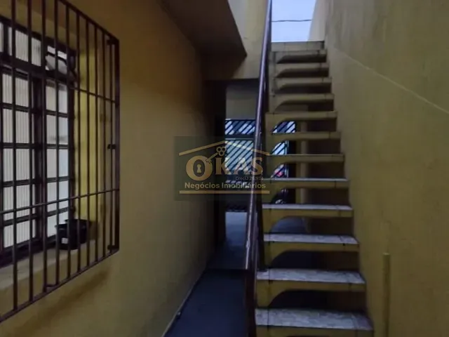 Sobrado com 149m² 3 quartos e 2 banheiros, à venda, no bairro Vila Amorim em Suzano