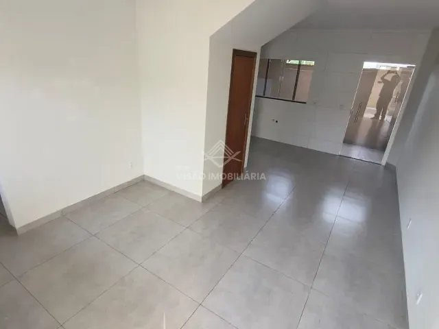 Sobrado 2 quartos e 2 banheiros, para alugar, no bairro Residencial Paris em Sinop