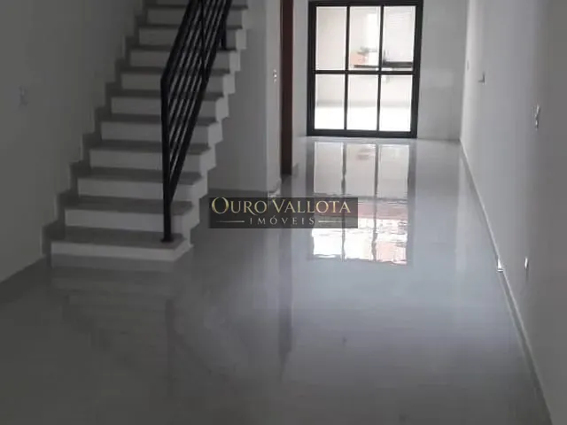 Sobrado 3 quartos e 2 banheiros, à venda, no bairro Vila Alpina em São Paulo