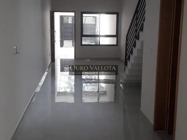 Sobrado 3 quartos e 2 banheiros, à venda, no bairro Vila Alpina em São Paulo