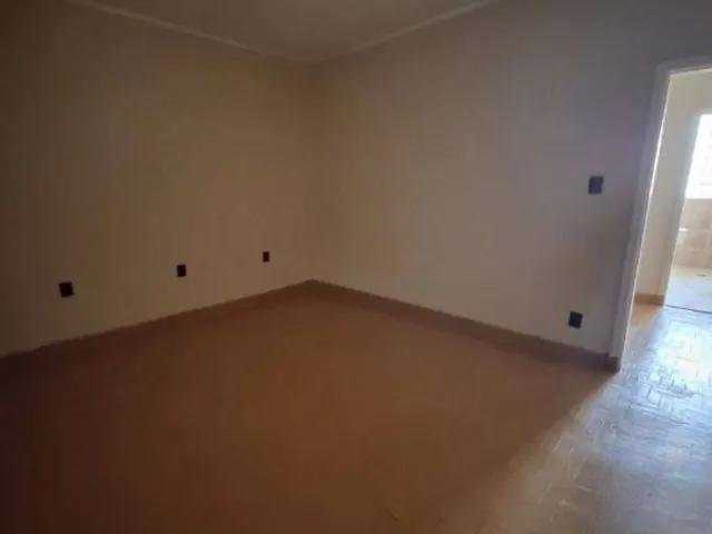 Sobrado 2 quartos e 2 banheiros, à venda, no bairro Jardim em Santo André