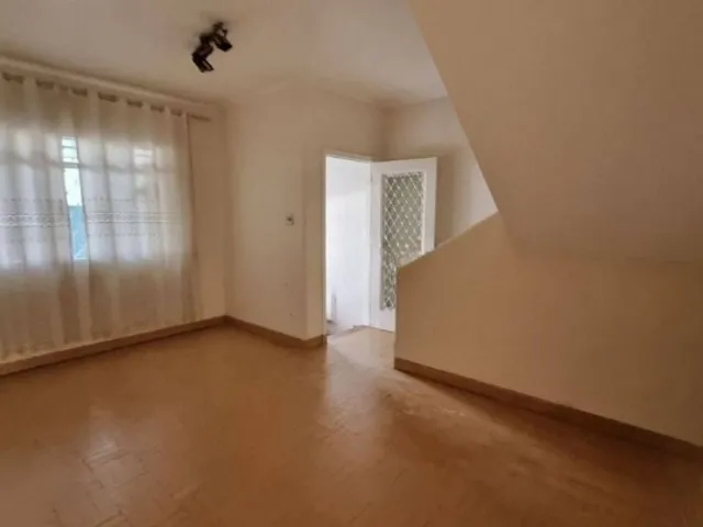 Sobrado 2 quartos e 2 banheiros, à venda, no bairro Jardim em Santo André