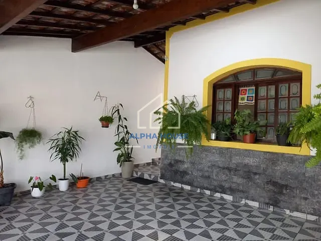 Sobrado com 175m² 3 quartos e 3 banheiros, à venda, no bairro Jardim Rosely em Pindamonhangaba