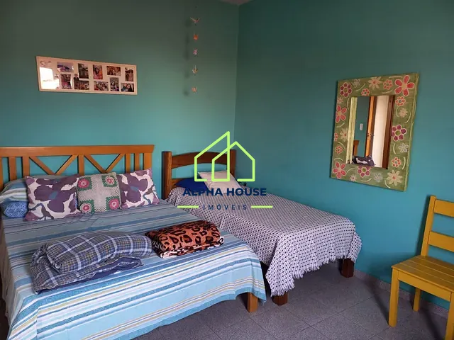 Sobrado com 175m² 3 quartos e 3 banheiros, à venda, no bairro Jardim Rosely em Pindamonhangaba