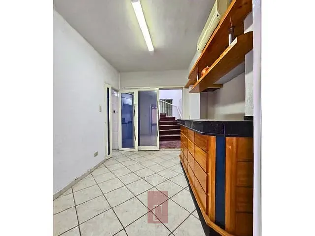Sobrado com 380m², à venda, no bairro Vila Mariana em São Paulo