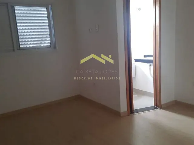 Sobrado com 60m² 2 quartos e 1 banheiro, à venda, no bairro Utinga em Santo André