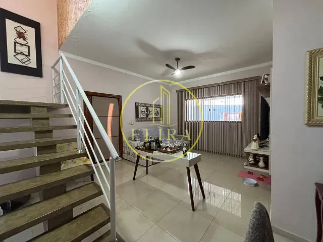 Sobrado com 230m² 3 quartos e 5 banheiros, à venda, no bairro Jardim São José em Americana