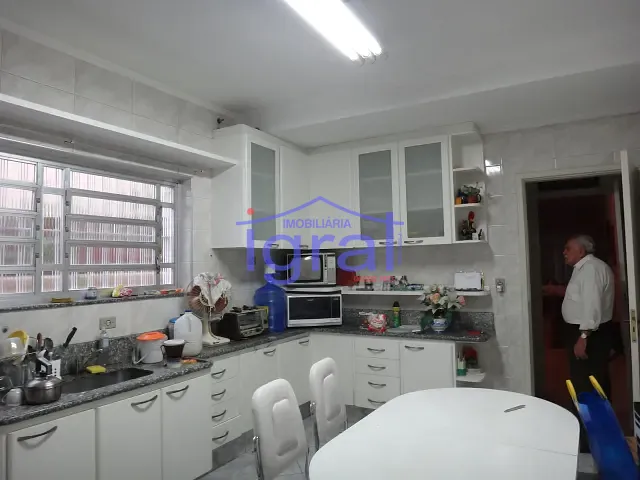 Sobrado 3 quartos e 3 banheiros, à venda, no bairro Vila Guarani (Z Sul) em São Paulo
