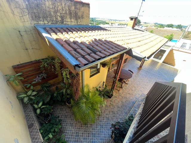 Sobrado com 253m² 3 quartos e 2 banheiros, à venda, no bairro Jardim Lisa em Campinas