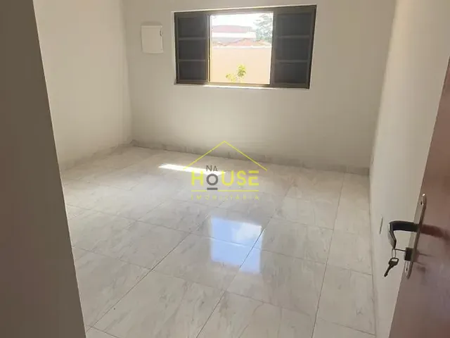 Sobrado 3 quartos e 3 banheiros, à venda, no bairro Jardim Alvorada em Votuporanga