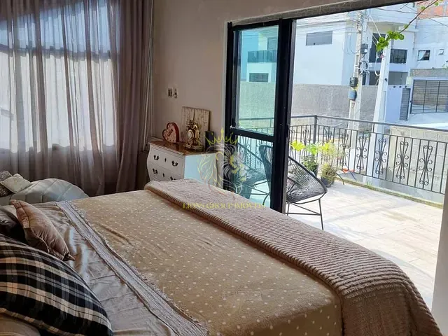 Sobrado 3 quartos e 3 banheiros, à venda, no bairro São Francisco de Assis em Camboriú