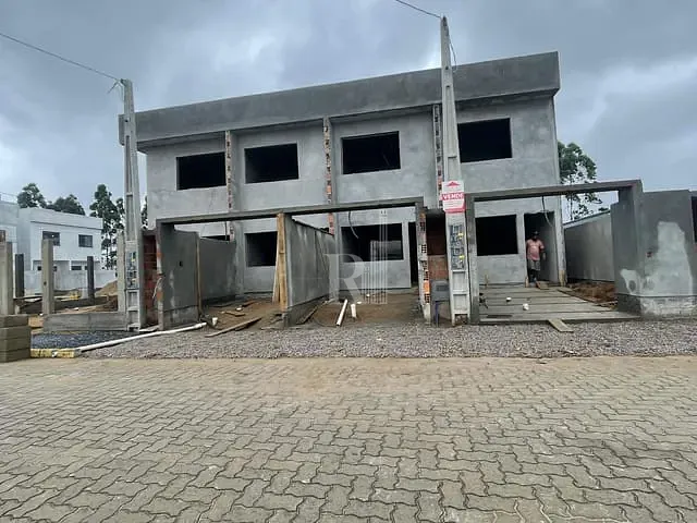 Sobrado 2 quartos e 2 banheiros, à venda, no bairro Joaia em Tijucas