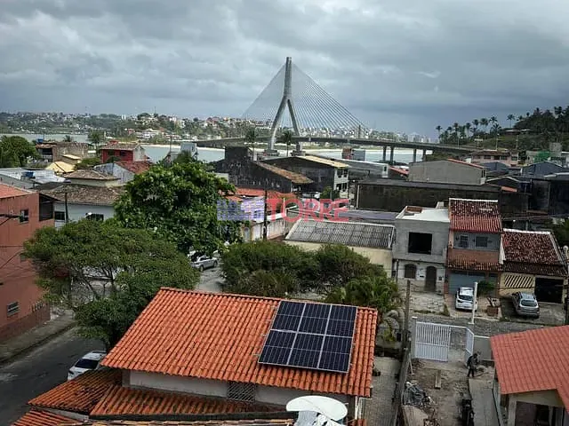 Sobrado com 92m² 5 quartos e 4 banheiros, à venda, no bairro Pontal em Ilhéus