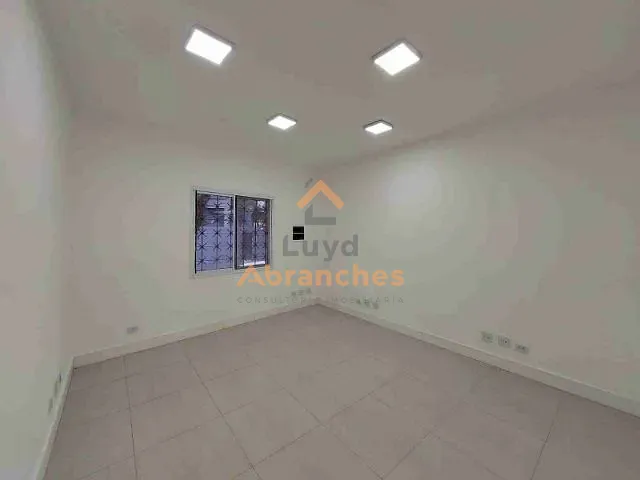Casa com 240m² 4 quartos e 4 banheiros, à venda ou para alugar, no bairro Perdizes em São Paulo